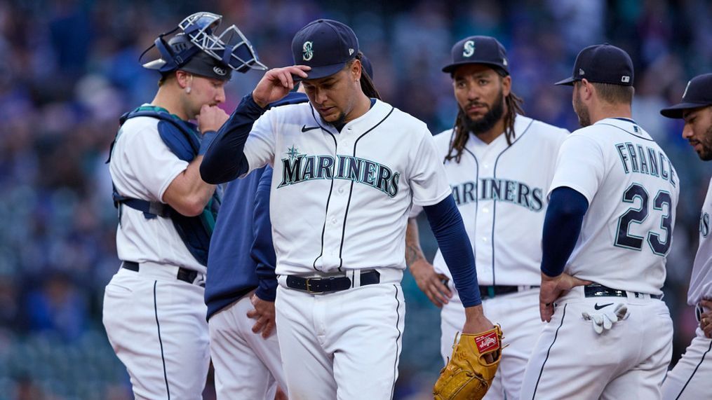 Seattle Mariners starting pitcher Luis Castillo leaves the mound as he is replaced during the sixth inning of the team's baseball game against the Miami Marlins, Wednesday, June 14, 2023, in Seattle. (AP Photo/John Froschauer)